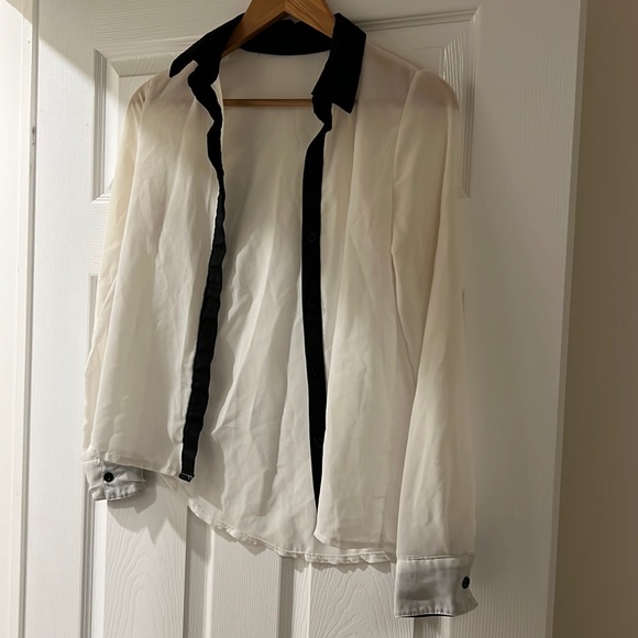 Sheer blouse size S-M - Picture 1 of 2